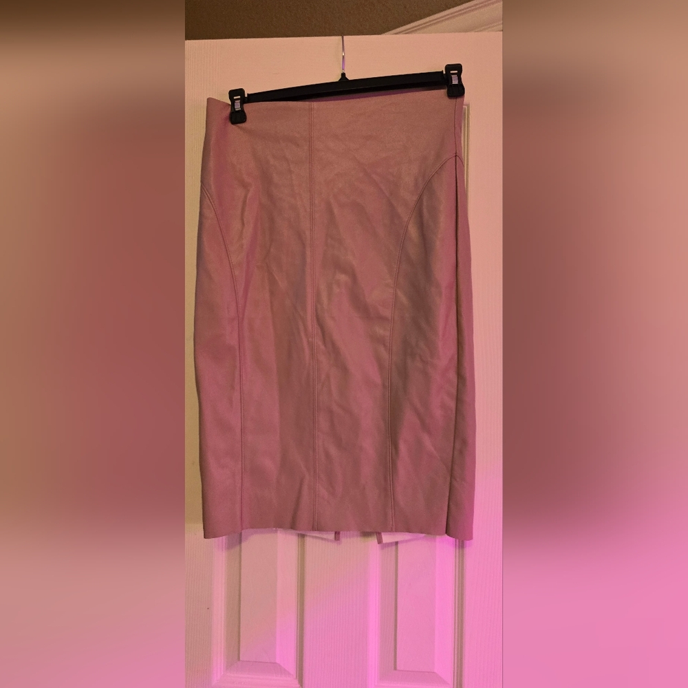Faux leather pencil skirt